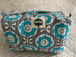 Lined Toiletry Bag in Strawflower